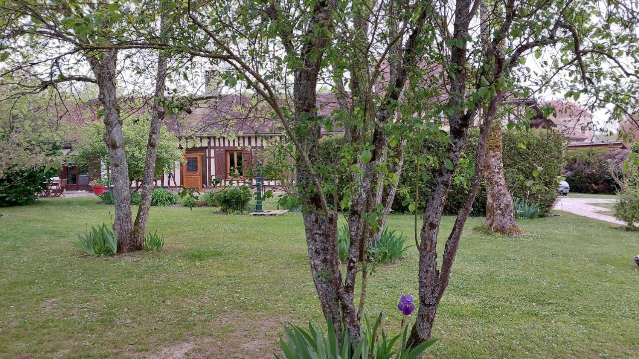 Domaine Du Carouge Hotel Lirey Ngoại thất bức ảnh