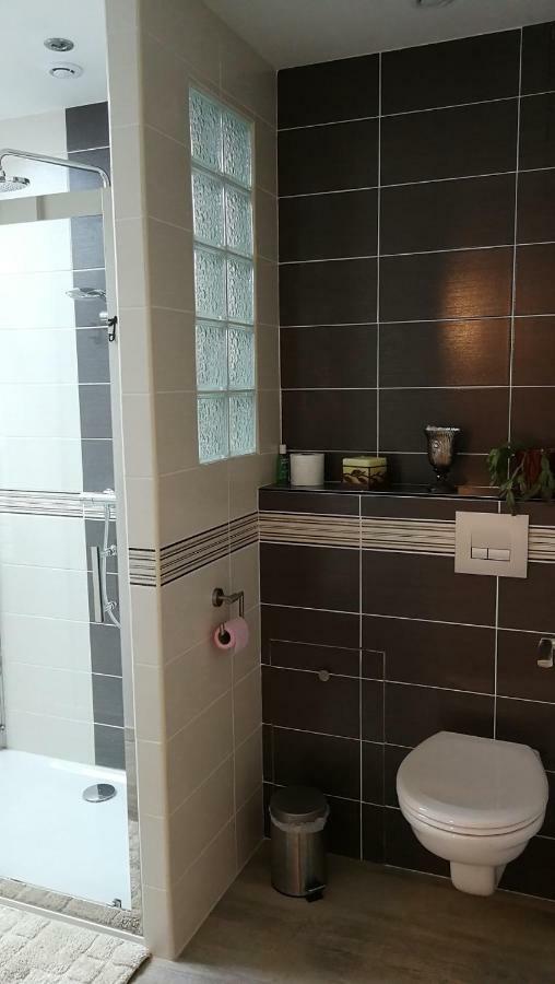 Domaine Du Carouge Hotel Lirey Ngoại thất bức ảnh